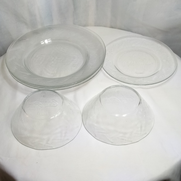 Coca Cola Clear Glass Embossed 6pc Dinnerware Set - Picture 4 of 14